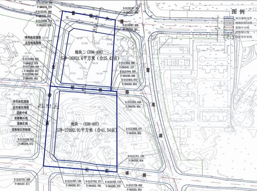 地铁口旁的小地块