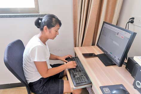 从菜场到书桌：那些贩卖故乡情怀的高手们