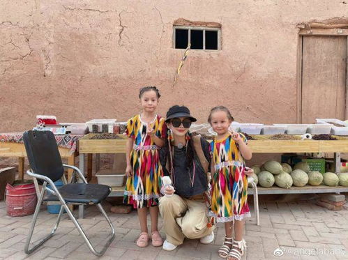 文景与孩子合影