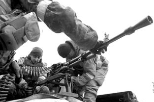 士兵在前线驻守