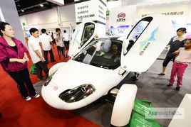 上海车展小车横行：新能源出海先锋的崛起