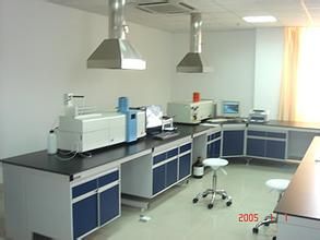 科技实验室里的实验仪器