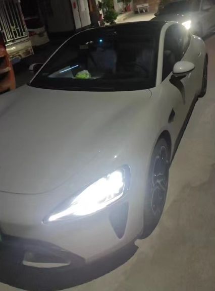 小米SU7狂飙至230km/h，车主竟是为了记录生活？