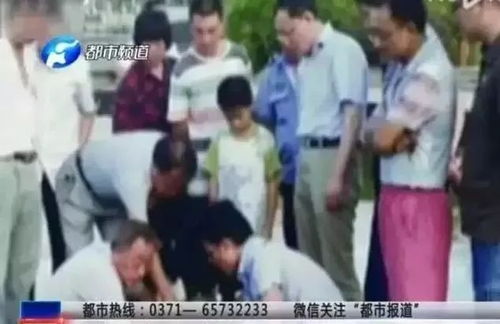 姐弟激烈对战瞬间