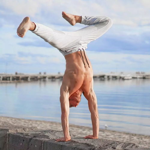 一切还来得及：他的人生重启之旅