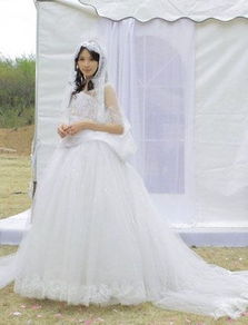 林志玲的珠光宝气：裙子上的秘密与她的幸福故事