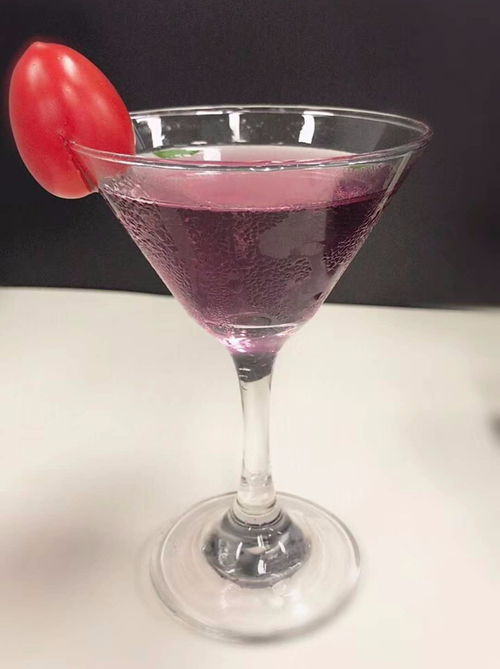 《鸣潮》×奈雪的茶联动被吐槽：没特色还贵？玩家和消费者怎么看