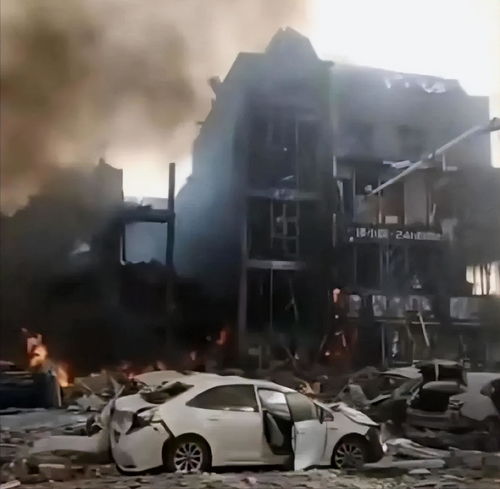 爆炸前后对比图