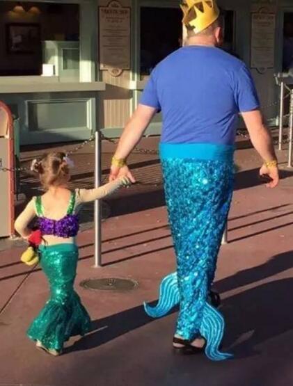 张百乔与胖人鱼：一场关于美与自信的水下表演