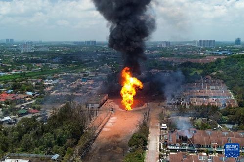 无人机拍摄的爆炸现场