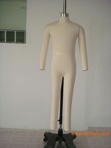 84斤女子吐槽买百件衣服基本穿不上：女装越做越小的无奈