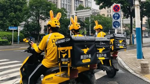 京东大动作！三个月内再招10万名全职骑手，背后有何深意？