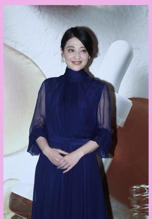 梅婷秦海璐优雅大女主走红毯：她们如何成为焦点