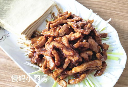 女子吃小龙虾竟剥出多颗珠子，背后故事令人震惊！