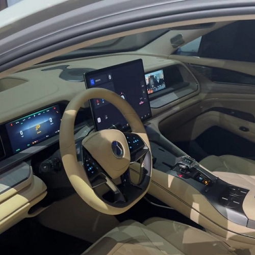 东风日产N7纯电轿车上市：续航635公里，售价11.99-14.99万元