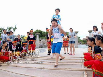 游客开心玩耍场景