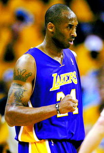 森林狼116-113力克湖人：浓眉与爱德华兹的巅峰对决