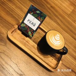 瑞幸咖啡同款不同价？白领朱先生的吐槽引发热议