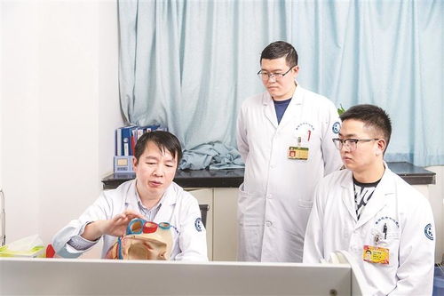 专家正在讲解HPV知识