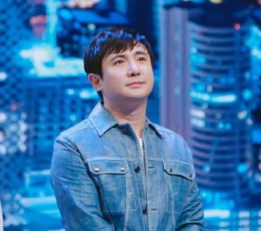 魏大勋孙千甜蜜合照