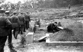 三姐妹给父亲上坟被大伯炸死案二审：正义终将到来