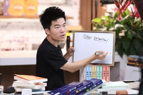 媒体：大家还在等关于董宇辉的答案，真相到底是什么？