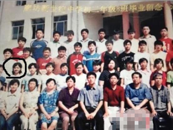 青涩的学生时代合影