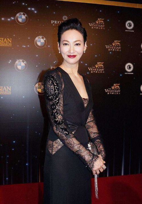 惠英红红毯造型