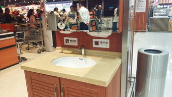 胖东来顾客服务现场照片