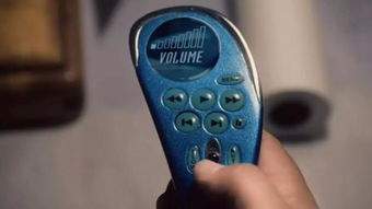 无人机操控者正在进行航拍