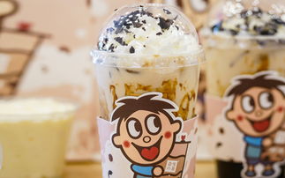 奈雪×鸣潮联名款奶茶图片