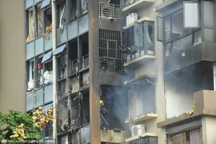 爆炸后房屋受损严重