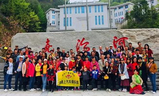 五一假期期间各大景区人潮涌动