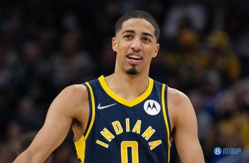 步行者球员哈利伯顿投三分