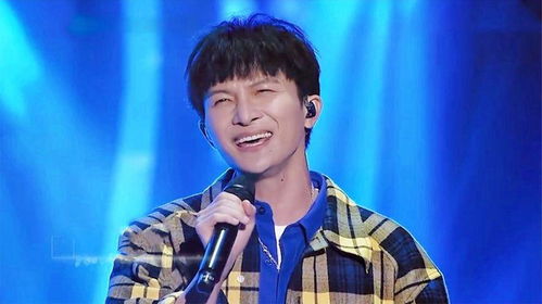 荆棘与玫瑰共生，声音与灵魂共鸣——听《玫瑰少年》（周深、GAI版本）有感