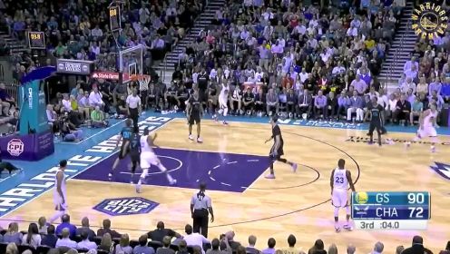 勇士队庆祝胜利全员击掌瞬间