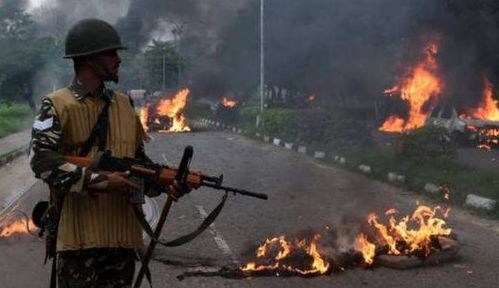 边境交火现场图片