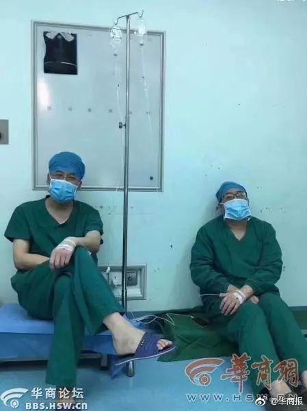 肖飞手术中离场吃药？背后真相曝光，医生职业道德再引热议