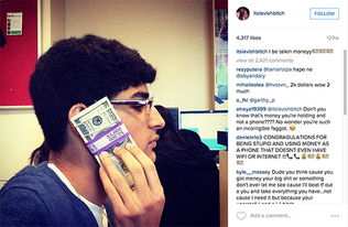 社交媒体炫富图文合集<p>有人认为这是个人自由表达的方式，也有人批评这是价值观扭曲的表现。而在这次事件中，公众对“炫富”行为的态度更为复杂，既带有批判性，也有某种猎奇心理。</p><p>这种矛盾情绪反映出当代社会对于财富、身份认同以及公共道德之间的张力。</p><h2 id=