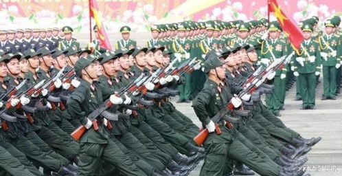 直击越南统一50周年阅兵现场：中国仪仗队震撼亮相，两国情谊再升温