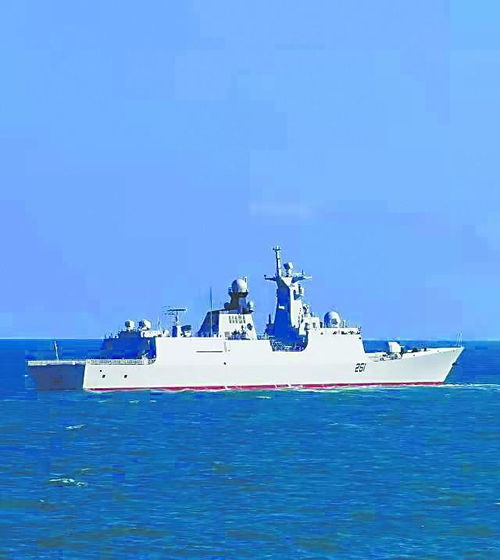 054A-P护卫舰航行画面