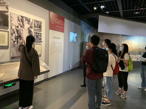 烟台山文创馆内的富士熊主题展览现场