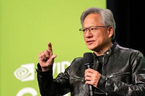 黄仁勋称美勿幻想AI领域速胜中国，我为何更看好东方力量？