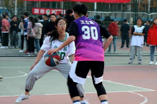 Basketball球场激情瞬间