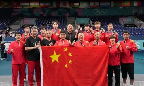 乒乓球运动员合影