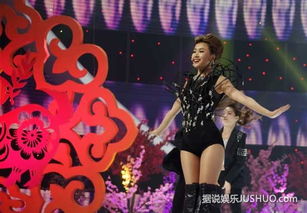 王蓉舞台风采<p>在这个充满表演与包装的娱乐圈，王蓉用最真实的一面赢得了属于她自己的掌声。</p></div>                        </p>
                        <!-- E 正文 -->
                    </div>

                    <!-- S 付费阅读 -->
<!-- E 付费阅读 -->


                    <!-- S 点赞 -->
<div class=