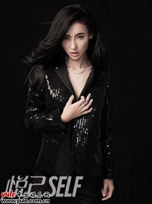 张柏芝优雅旋转画面