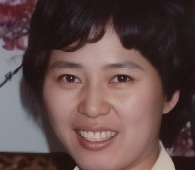 抗癌博主小花去世，年仅20岁！生命如花却匆匆凋零，令人唏嘘