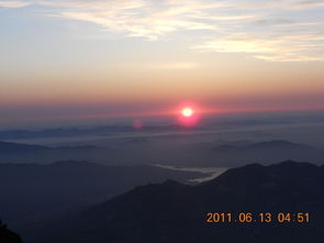 登顶泰山奖金3万？别信！一场网络谣言引发的“登山风波”