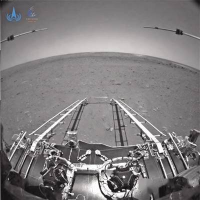 火星车避障与脱陷功能展示图